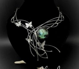 Collier inox “les Passages Célestes: Songe d’une nuit de été ” Labradorite