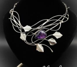 Collier “Histoires d’Elles: l’ Indulgente” Améthyste trapiche